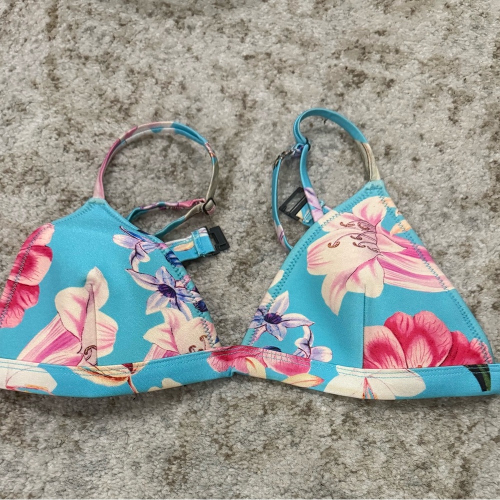 Triangl Swimwear Floral Bikini Top - Blue and Pink